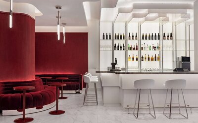 Revery Toronto Downtown, Curio Collection by Hilton