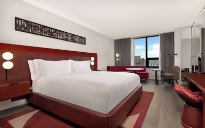 Revery Toronto Downtown, Curio Collection by Hilton