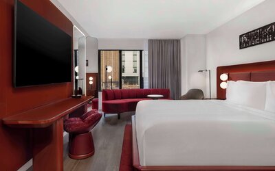 Revery Toronto Downtown, Curio Collection by Hilton