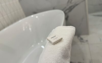Revery Toronto Downtown, Curio Collection by Hilton