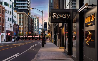 Revery Toronto Downtown, Curio Collection by Hilton