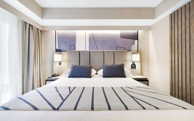 Hotel Riu Plaza Toronto