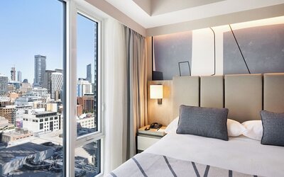 Hotel Riu Plaza Toronto