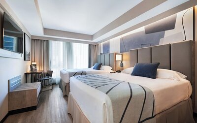 Hotel Riu Plaza Toronto