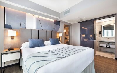 Hotel Riu Plaza Toronto