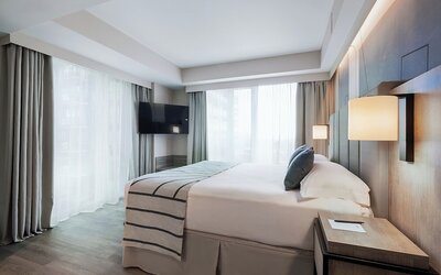 Hotel Riu Plaza Toronto