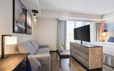 Hotel Riu Plaza Toronto