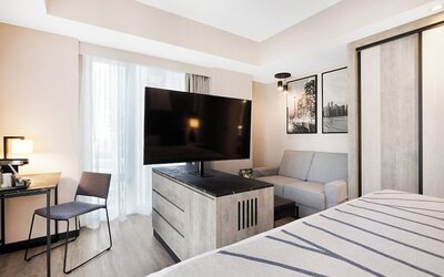Hotel Riu Plaza Toronto