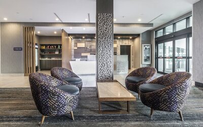 Holiday Inn Express & Suites Toronto Airport South by IHG
