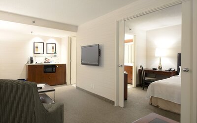 Cambridge Suites Toronto
