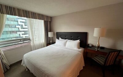 Cambridge Suites Toronto