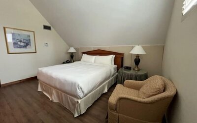 Cambridge Suites Toronto