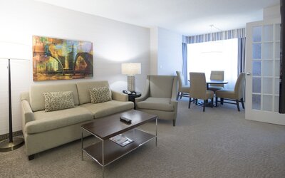 Cambridge Suites Toronto