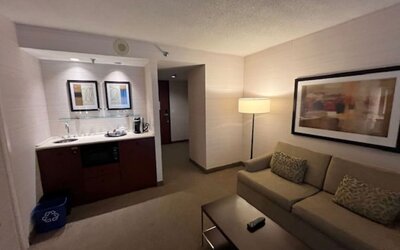Cambridge Suites Toronto