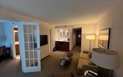 Cambridge Suites Toronto