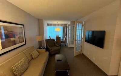 Cambridge Suites Toronto
