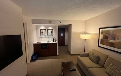 Cambridge Suites Toronto