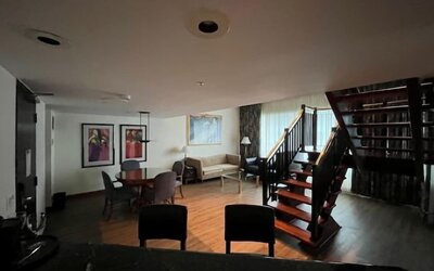Cambridge Suites Toronto