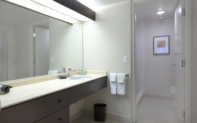 Cambridge Suites Toronto