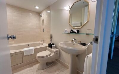 Cambridge Suites Toronto