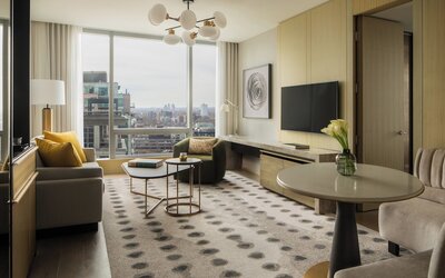 Four Seasons Hotel Toronto
