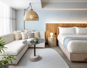 1 Hotel Toronto