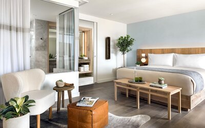 1 Hotel Toronto