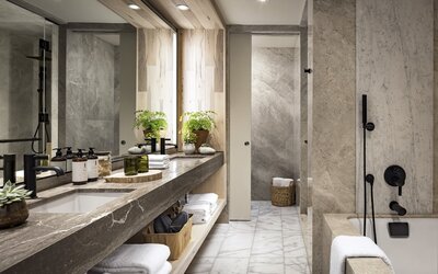 1 Hotel Toronto