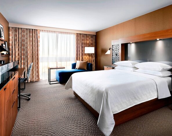 Sheraton Toronto Airport Hotel & Conference Centre