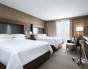 Sheraton Toronto Airport Hotel & Conference Centre