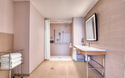 TOOR Hotel Toronto, part of JdV by Hyatt