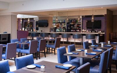 Holiday Inn Toronto - Int'l Airport by IHG