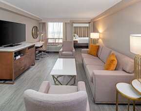 Crowne Plaza Toronto Airport by IHG