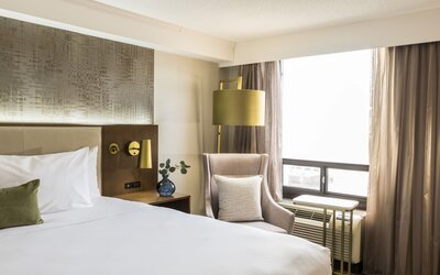 Crowne Plaza Toronto Airport by IHG