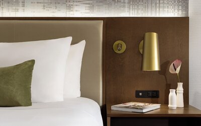 Crowne Plaza Toronto Airport by IHG