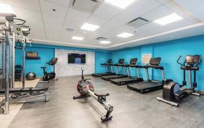 Crowne Plaza Toronto Airport by IHG