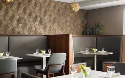 Crowne Plaza Toronto Airport by IHG