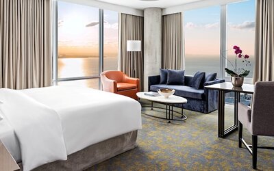 Hotel X Toronto, a Destination by Hyatt Hotel