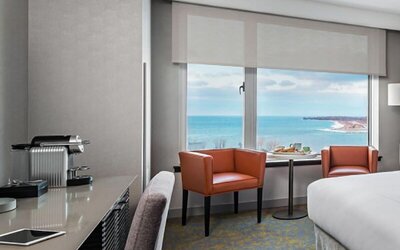 Hotel X Toronto, a Destination by Hyatt Hotel