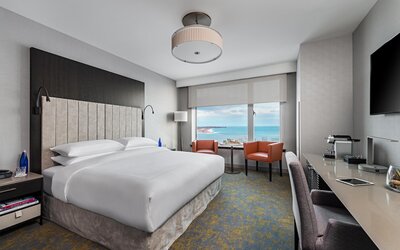 Hotel X Toronto, a Destination by Hyatt Hotel