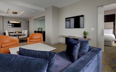 Hotel X Toronto, a Destination by Hyatt Hotel