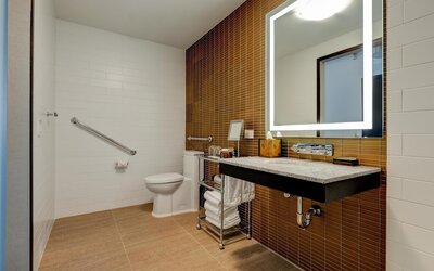 Hotel X Toronto, a Destination by Hyatt Hotel