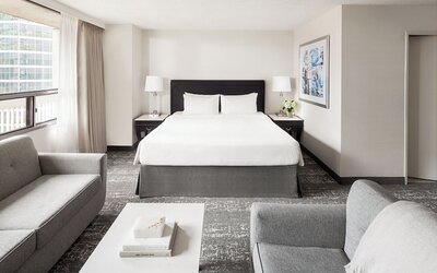 Chelsea Hotel, Toronto