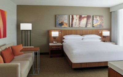 Delta Hotels by Marriott Toronto Airport & Conference Centre