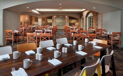 Delta Hotels by Marriott Toronto Airport & Conference Centre