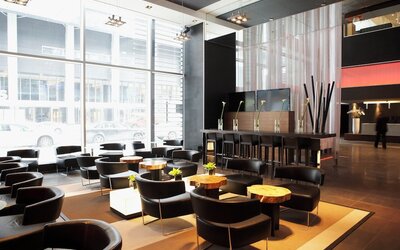 Le Germain Hotel Maple Leaf Square