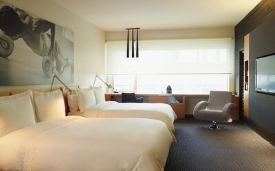 Le Germain Hotel Maple Leaf Square