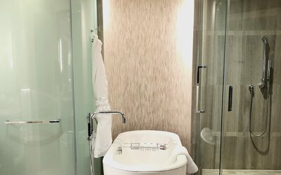 The Ritz-Carlton, Toronto