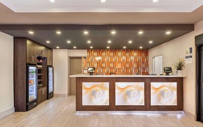 Best Western Plus Executive Inn