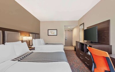 Best Western Plus Executive Inn